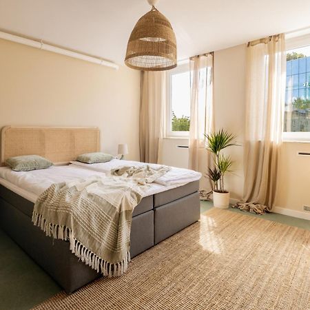 Апартаменти Four Seasons Old Town - Spring Варшава Екстер'єр фото